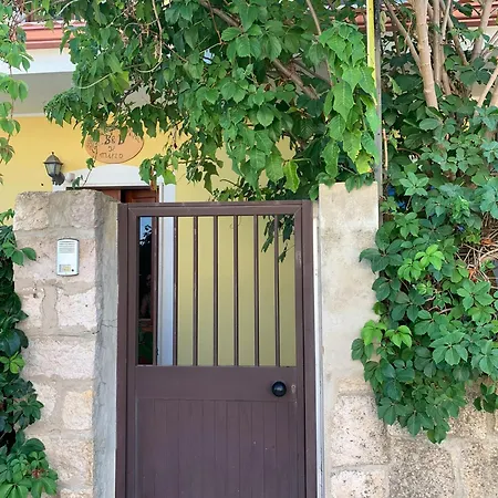 Bed and Breakfast Il Mirto 2 SantʼAntìoco